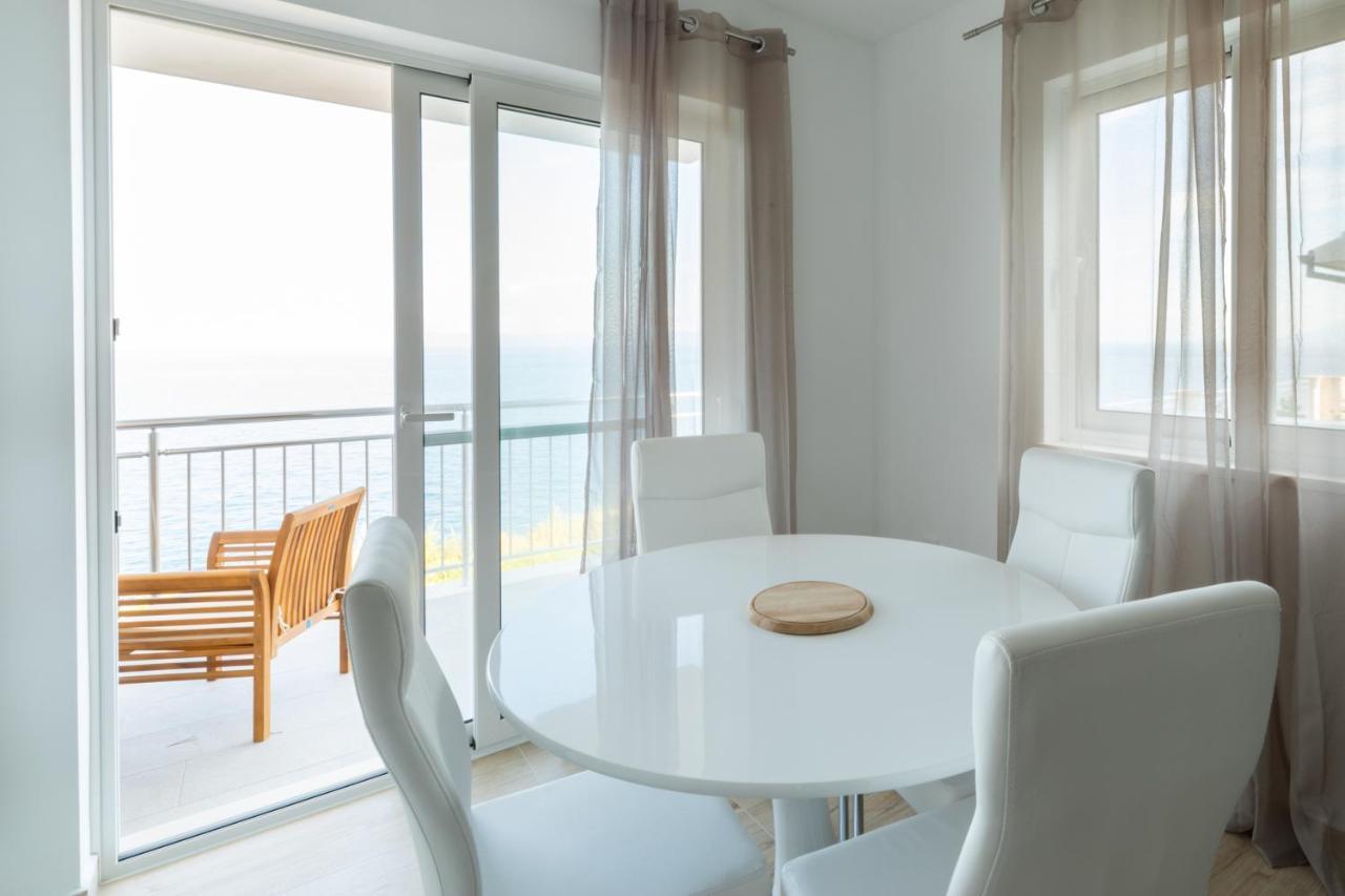 Vila Apartments Marina Blato  Eksteriør billede