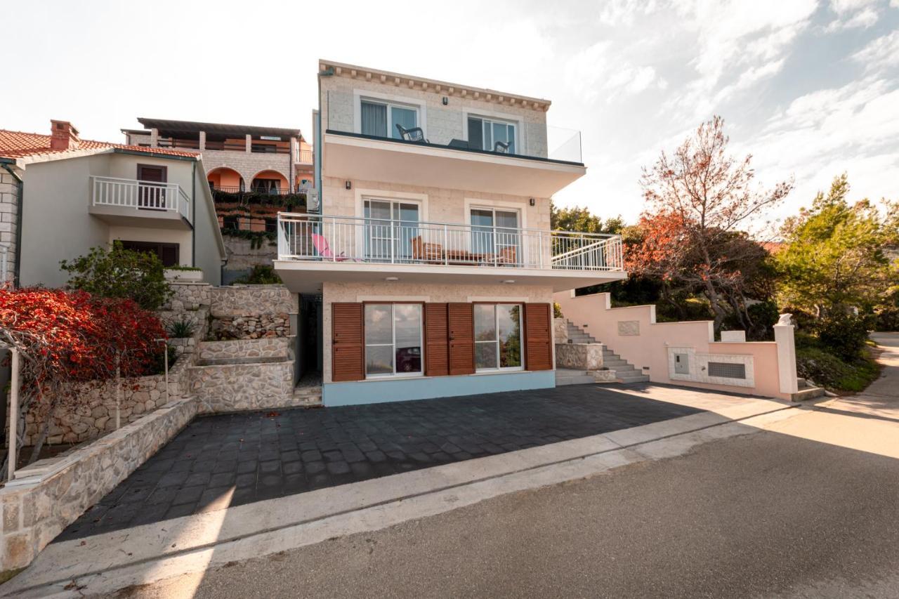 Vila Apartments Marina Blato  Eksteriør billede